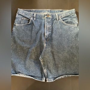 Wrangler men’s denim short relaxed‎ fit Size 38
